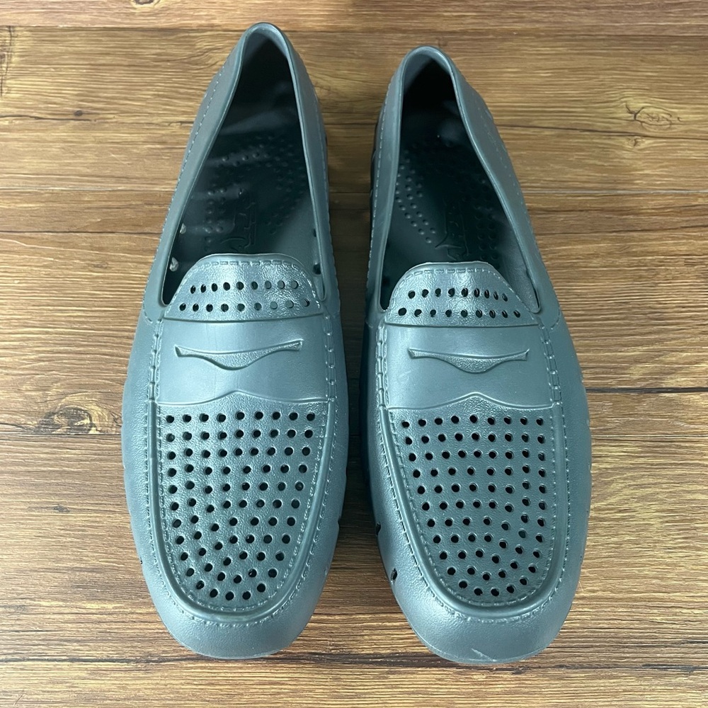FLOAFERS Slip-On Water Shoes Men’s Size 13 Loafers